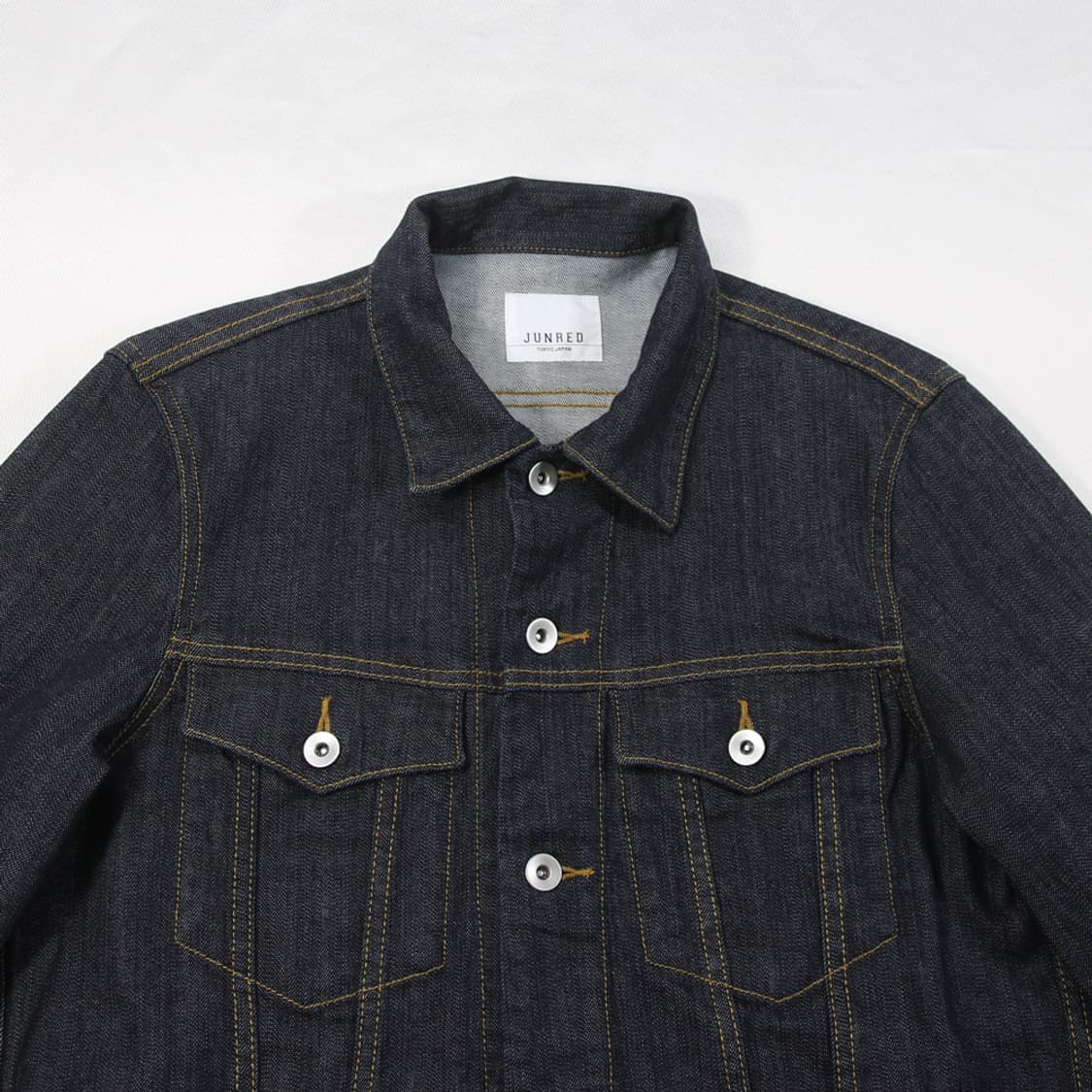 (착용컷) JUNRED 데님 트러커 자켓  상품이미지5