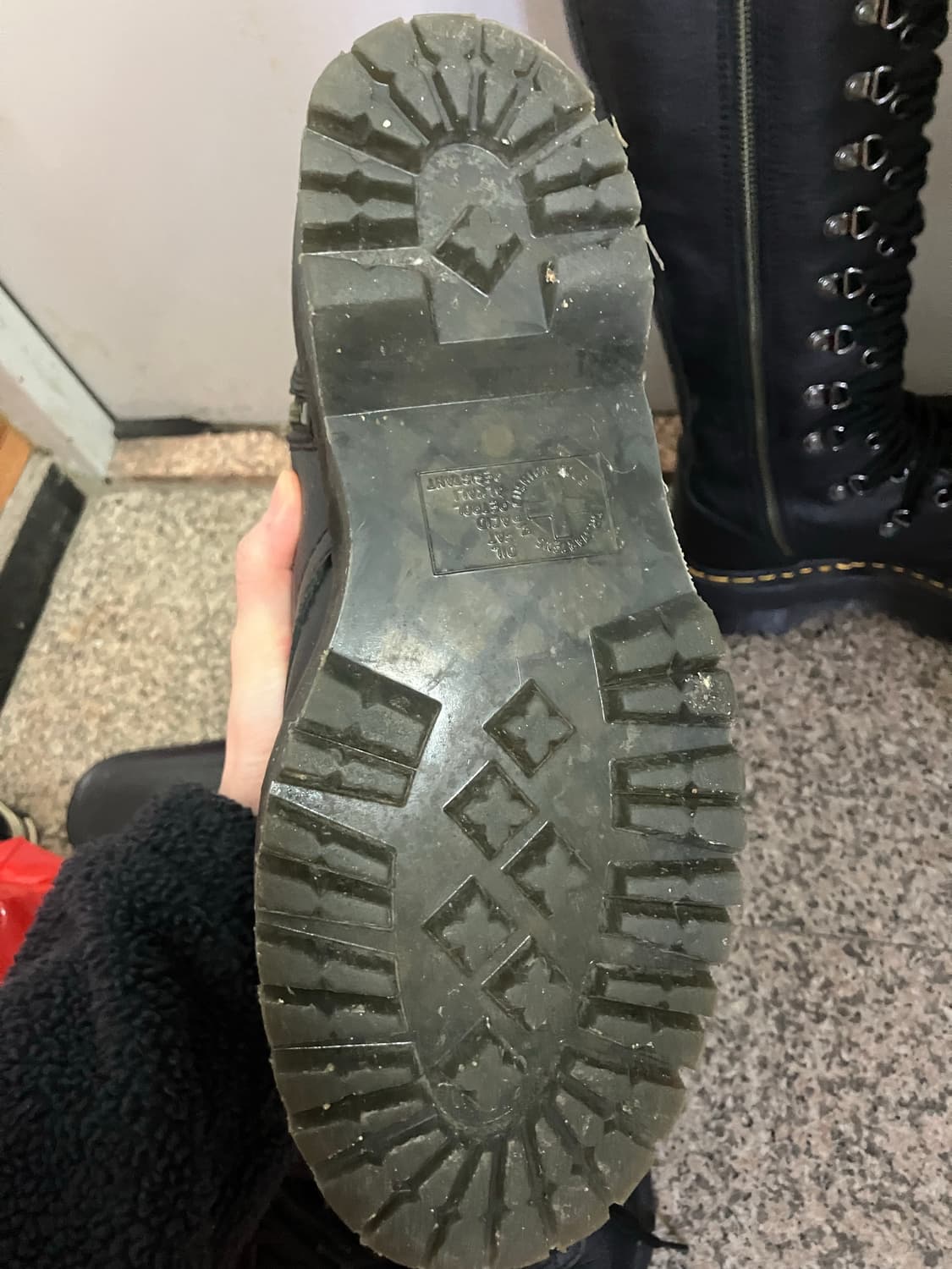 닥터마틴 1B60 MAX HDW 블랙 롱부츠 상품이미지4