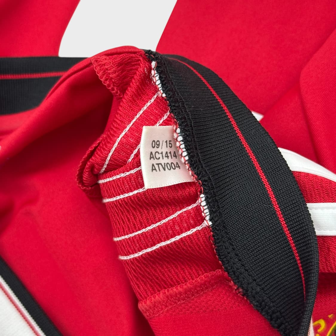 15-16 맨체스터 유나이티드 홈 No.16 마이클 캐릭 상품이미지9