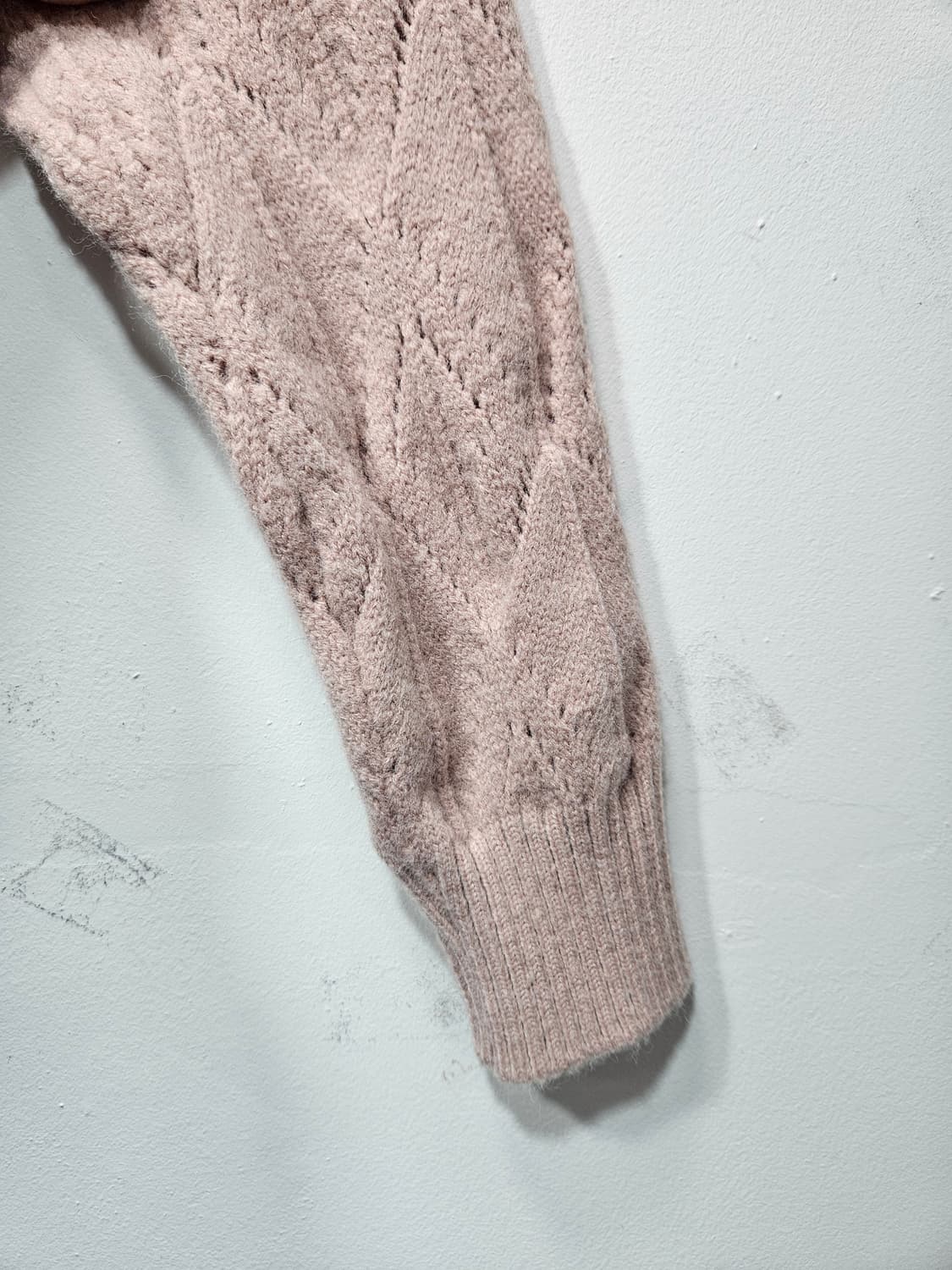 무자크 딸기우유 브이넥 가디건  상품이미지6