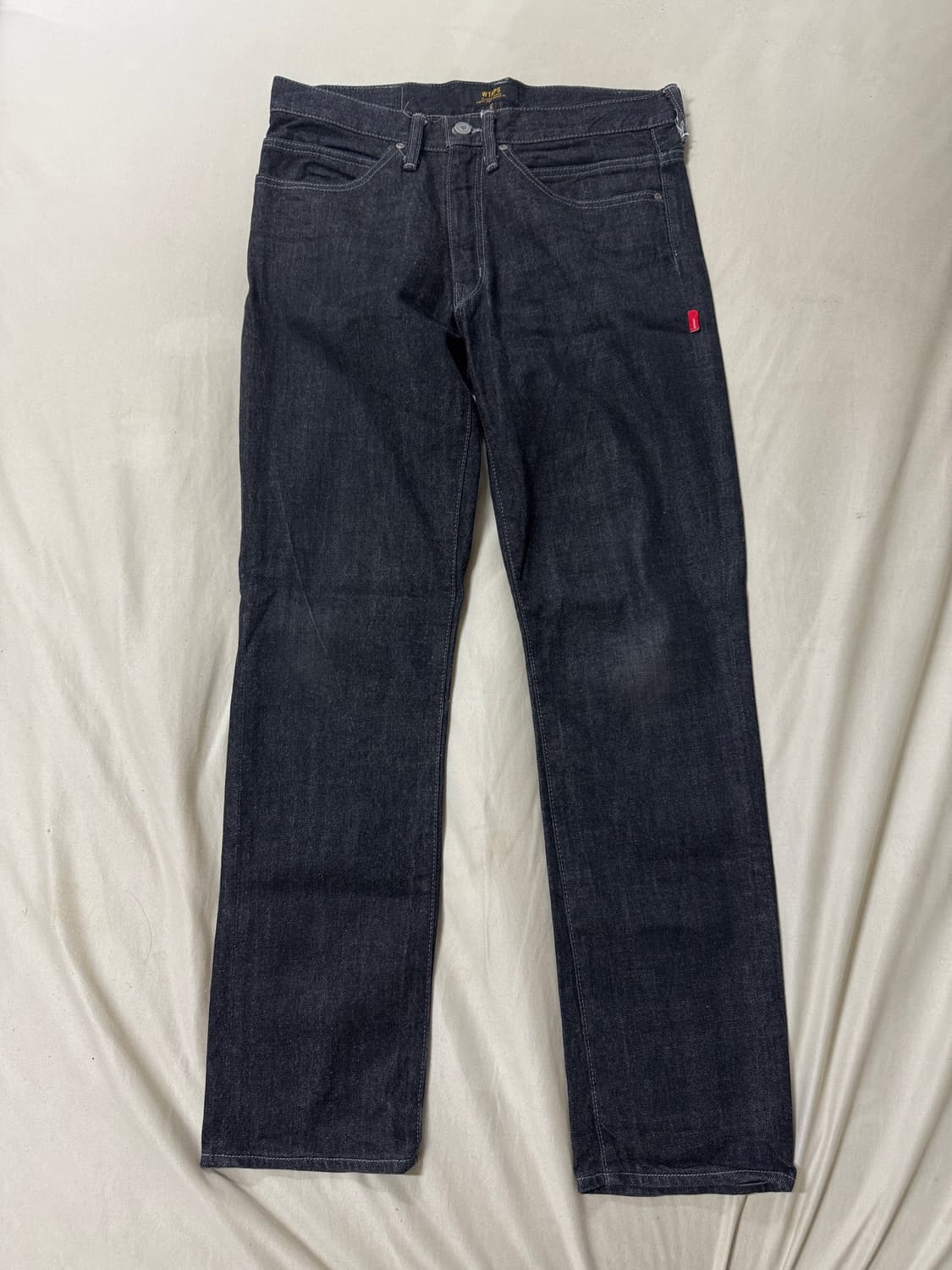 더블탭스 데님 흑청 스트레이트 상품이미지1