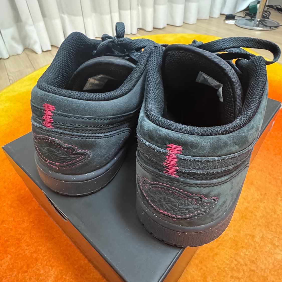 나이키 조던1 로우 SE 크래프트 다크 스모크 그레이  상품이미지5