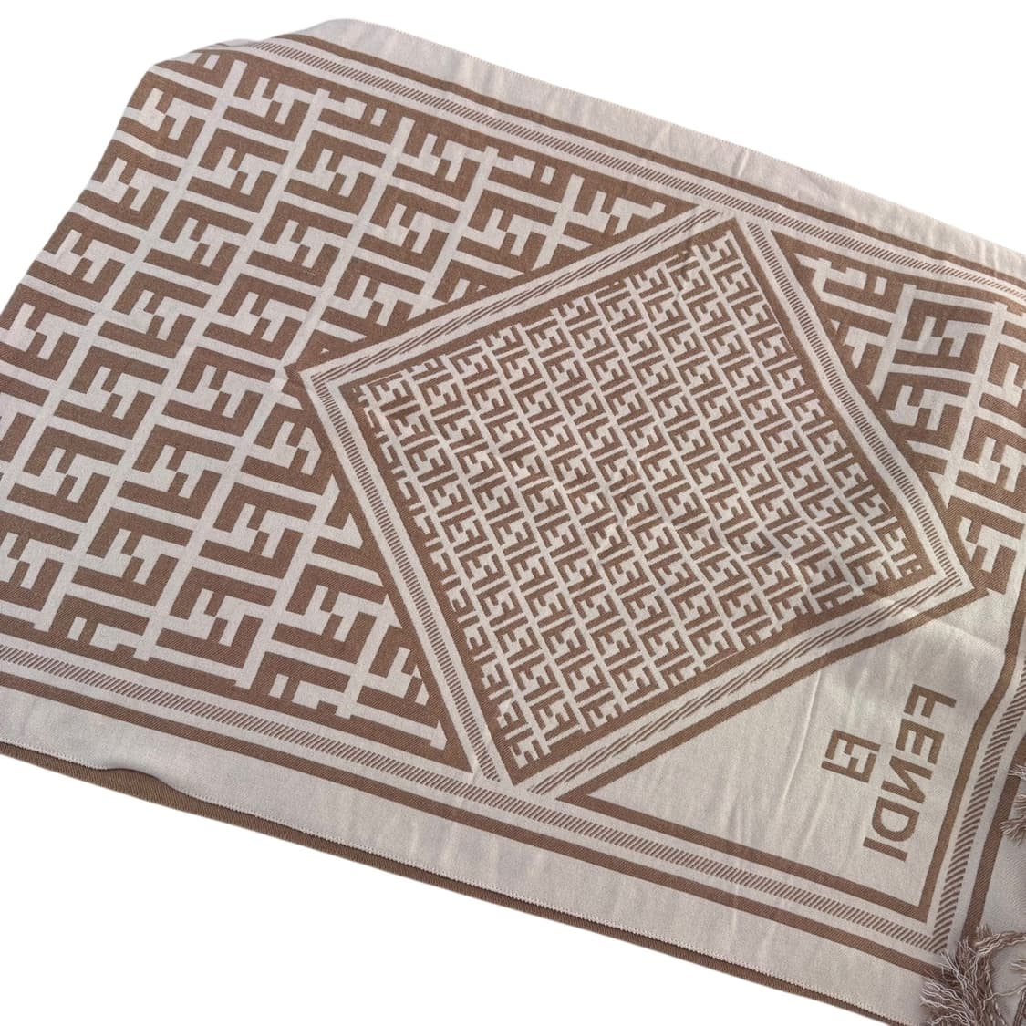 펜디 쥬카 베이지 머플러 상품이미지4