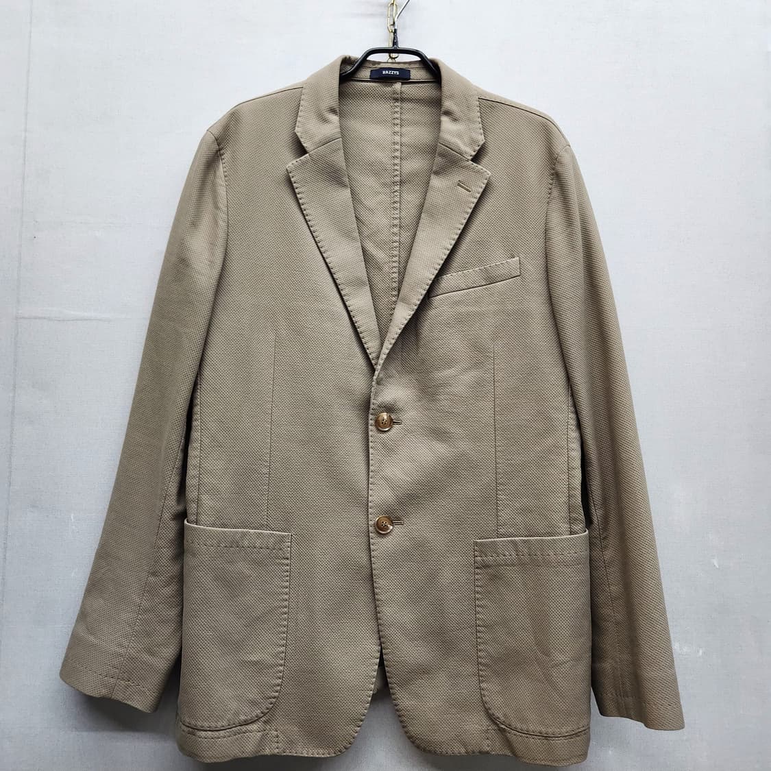 헤지스 베이지 슬림핏 블레이저 105(L) 상품이미지1