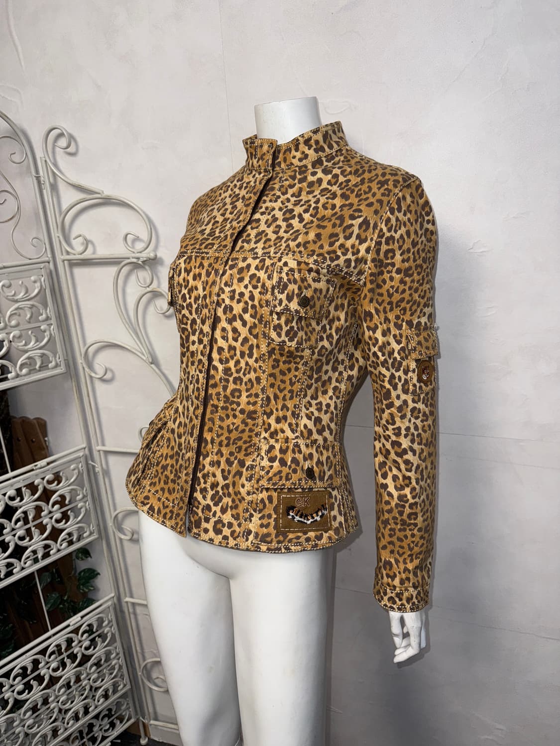 GK brown leopard pocket detail zipup jk 상품이미지3