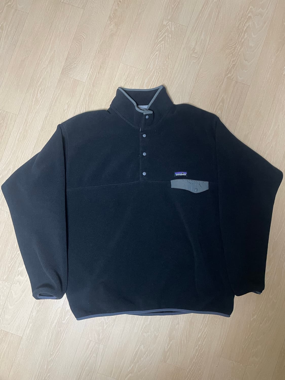 파타고니아 블랙 신칠라 플리스 xxl 거의새것 상품이미지1