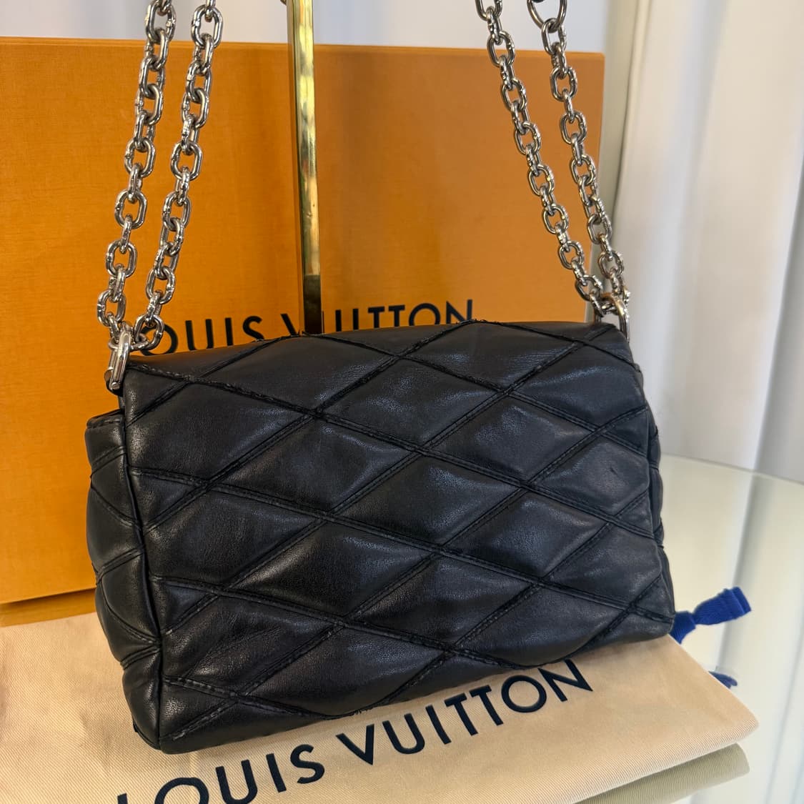 [정품] 루이비통 말타쥬 트위스트 숄더백 크로스백 PM 상품이미지5