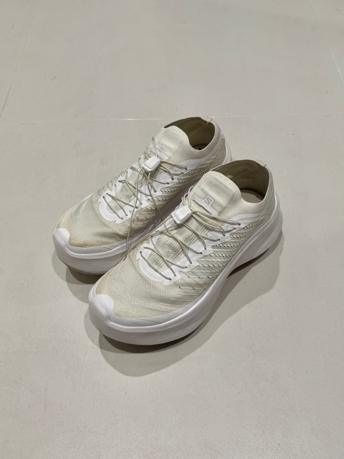 살로몬 꼼데가르송 펄사 화이트 235 상품이미지1