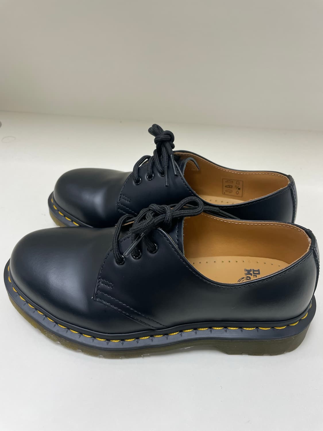 닥터마틴 1461 스무스 블랙 230 새상품 판매합니다 상품이미지3