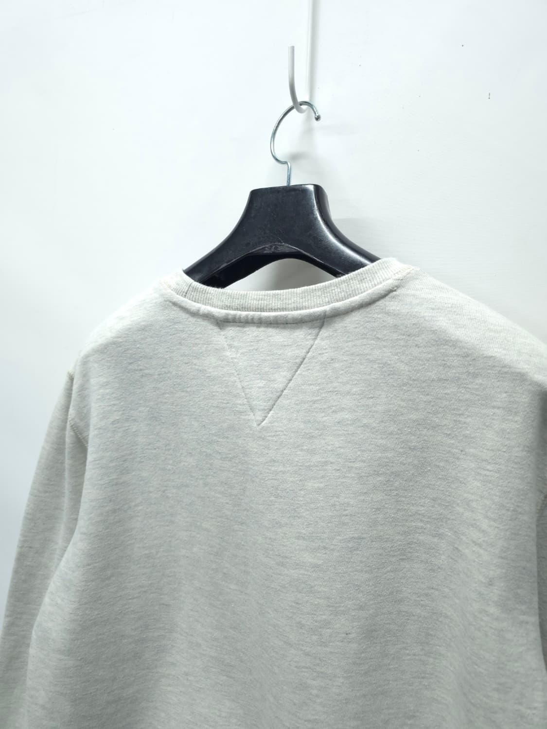 타미힐피거 스몰로고자수 맨투맨 (95~100) 상품이미지7