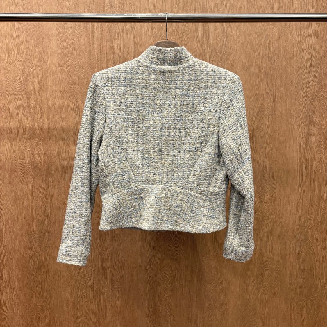 띠어리 긴팔 트위드 집업 메탈 포켓 지퍼 사이드 포켓 디테일 그레이 상품이미지3