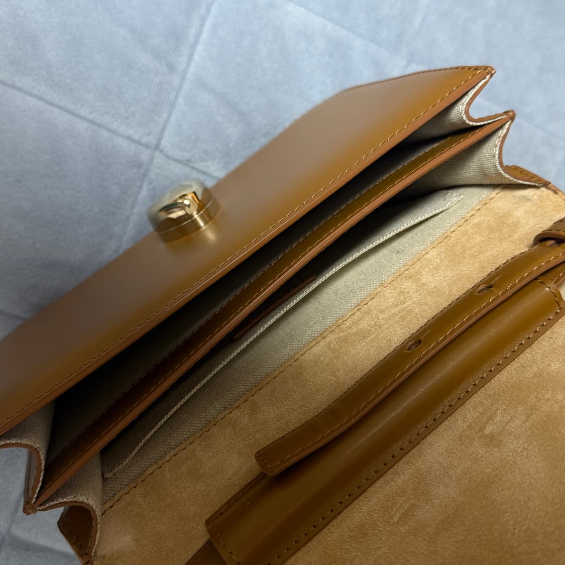 A.P.C 아페쎄 아스트라 백 카멜 컬러 상품이미지4