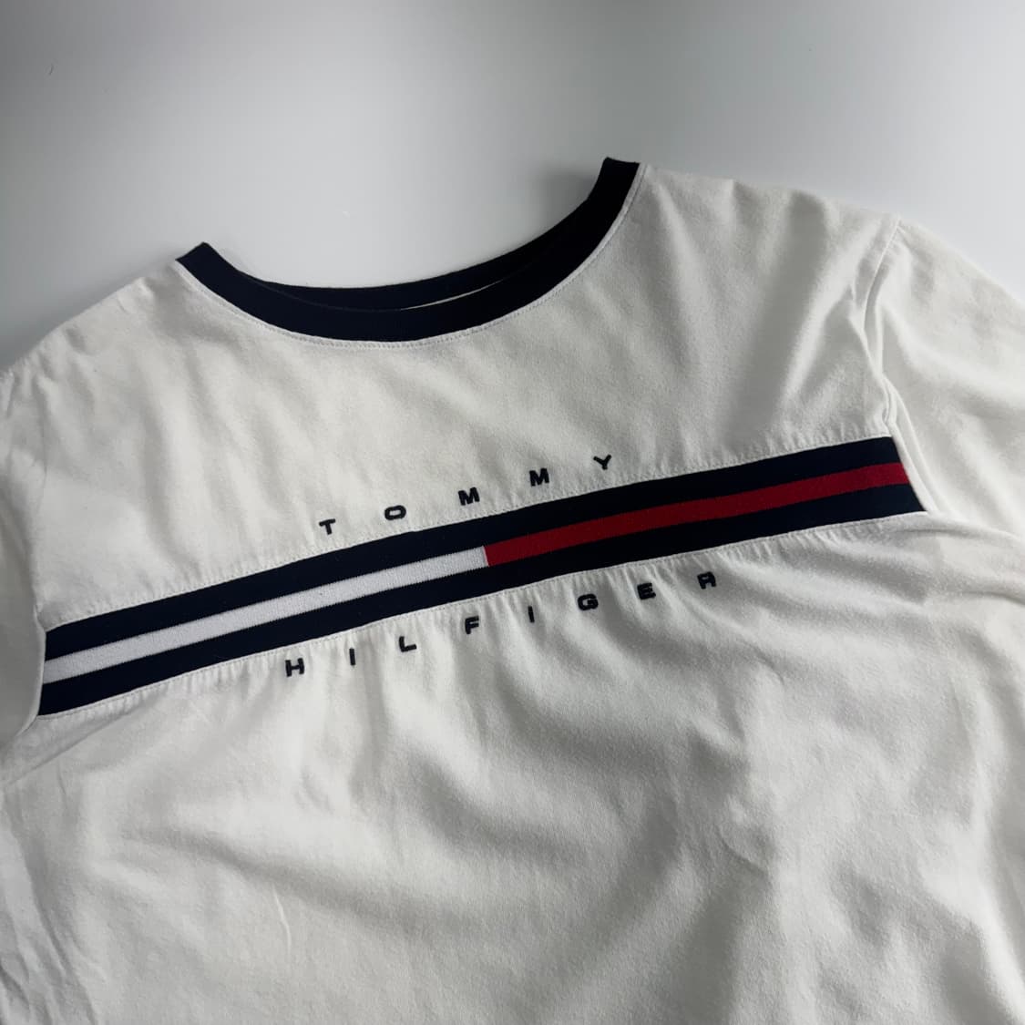 Tommy Hilfiger 타미힐피거 화이트 반팔  상품이미지4