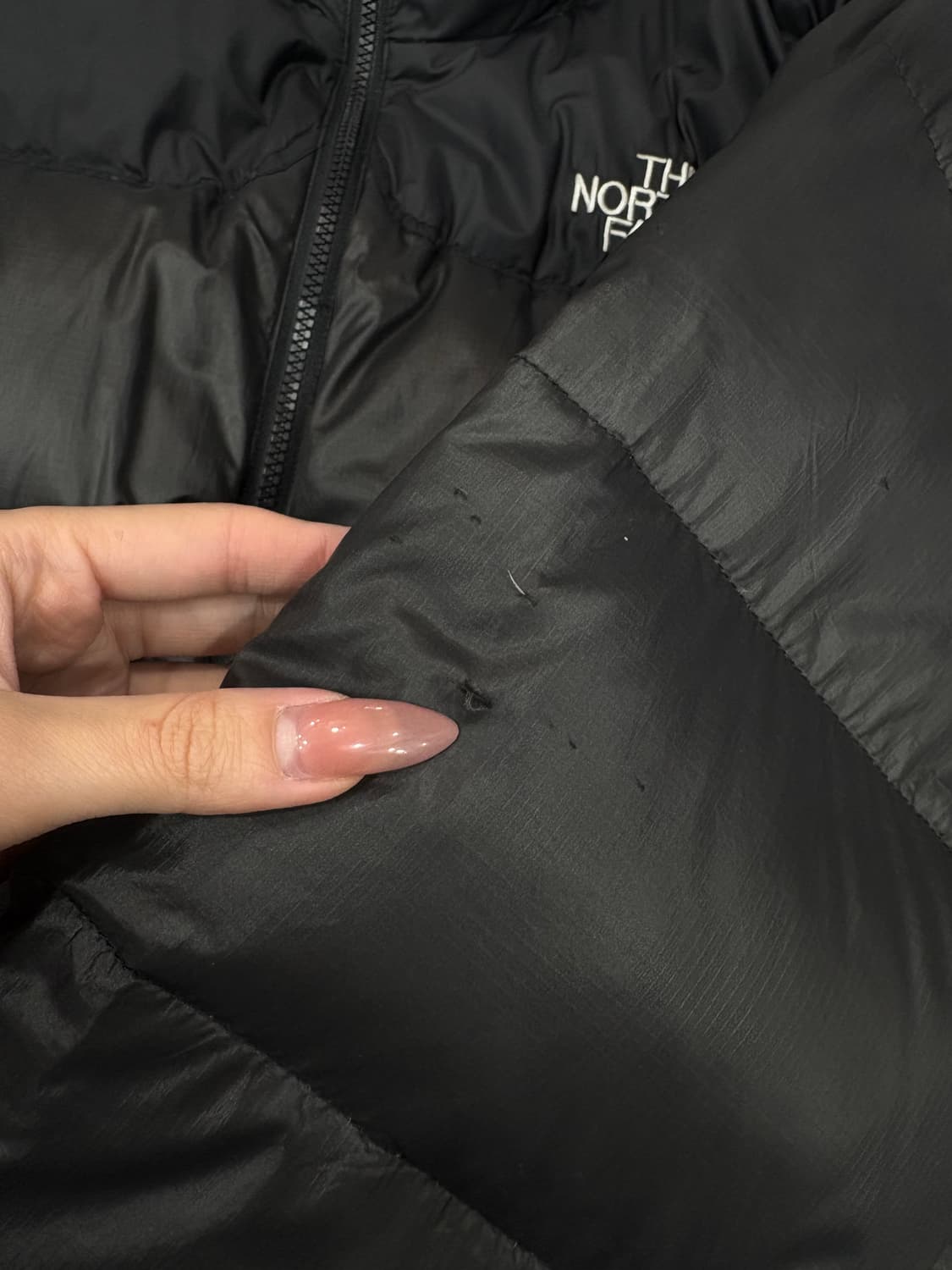 노스페이스 패딩 블랙 상품이미지5