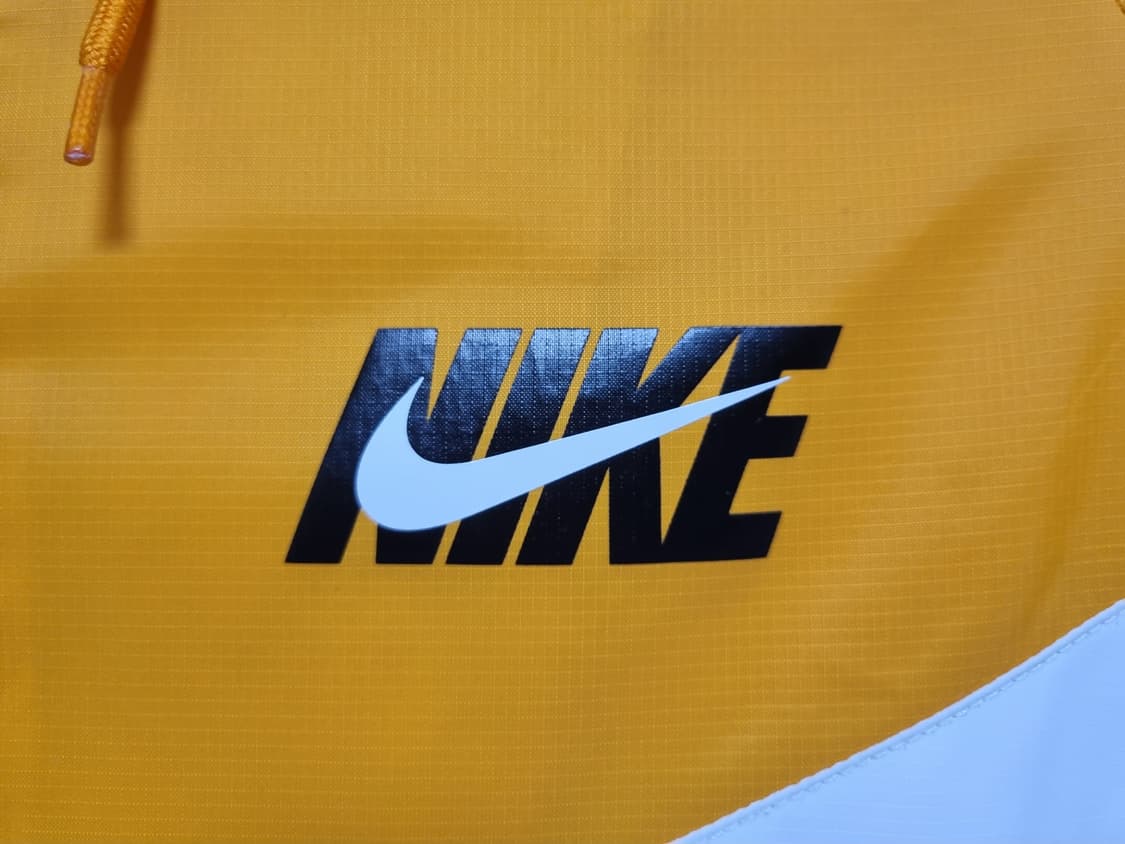 남성98사이즈 나이키 빅스우시 윈드러너 바람막이 상품이미지9