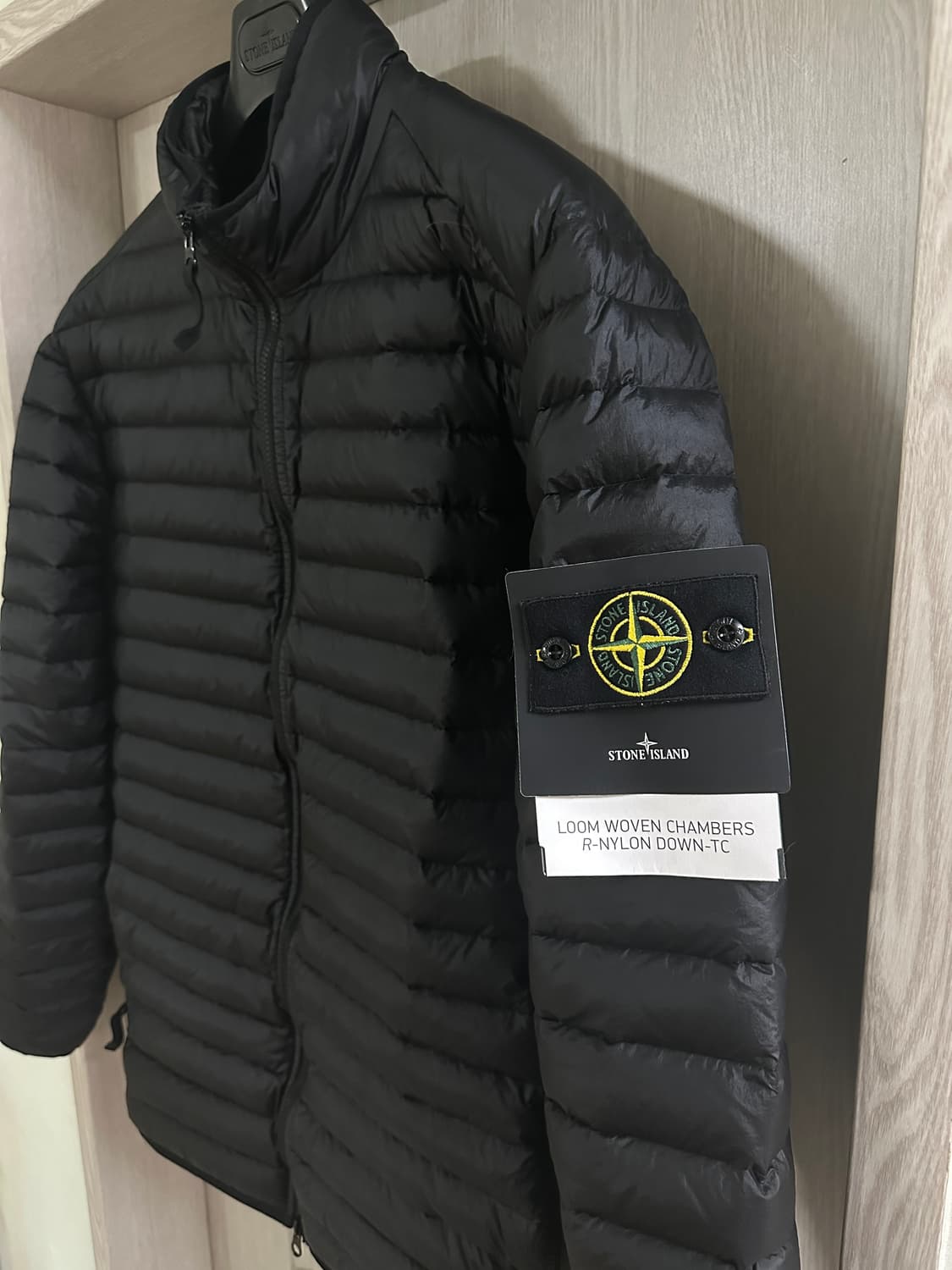 스톤아일랜드 룸우븐 경량패딩 XL 상품이미지2