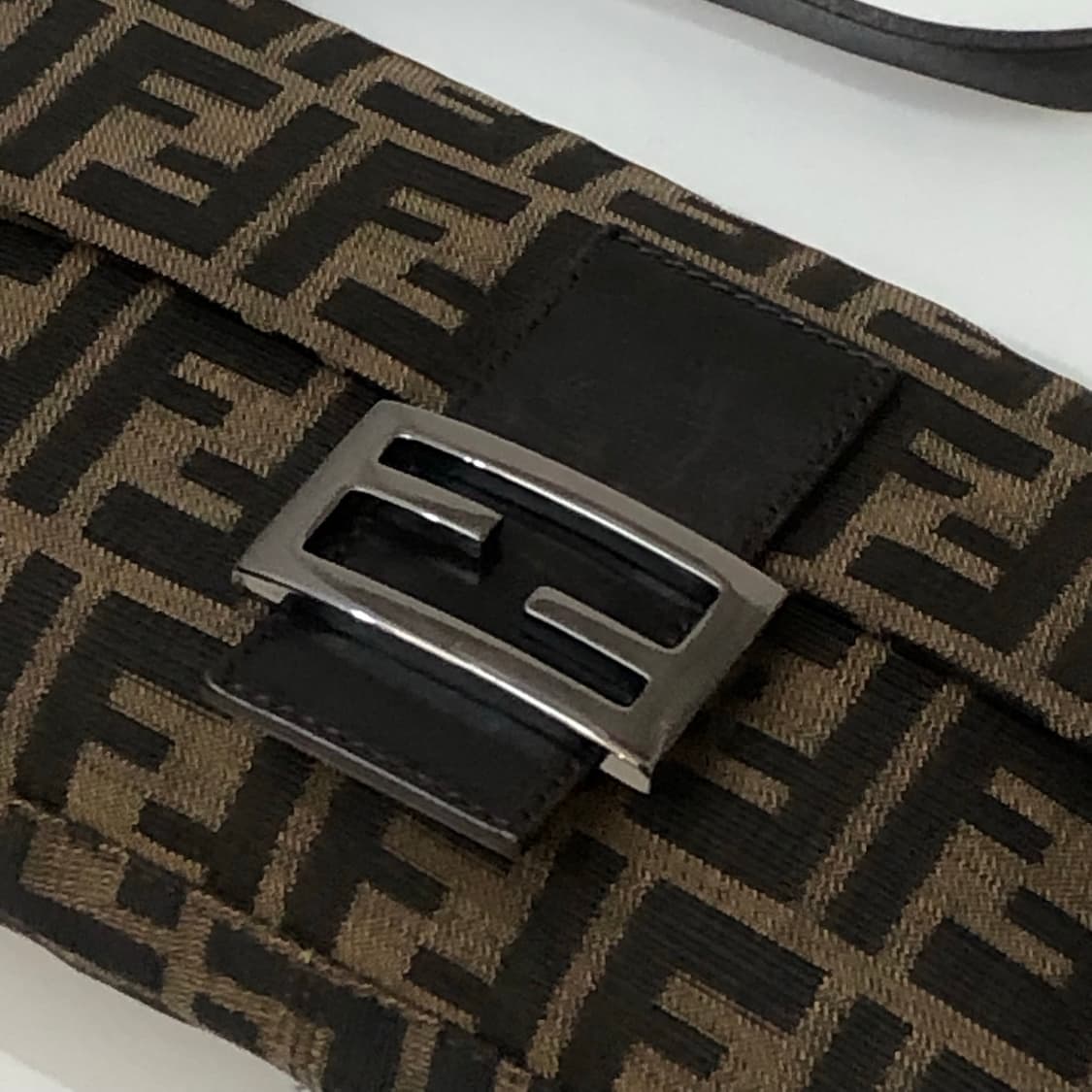 Fendi 펜디 숄더백 상품이미지2
