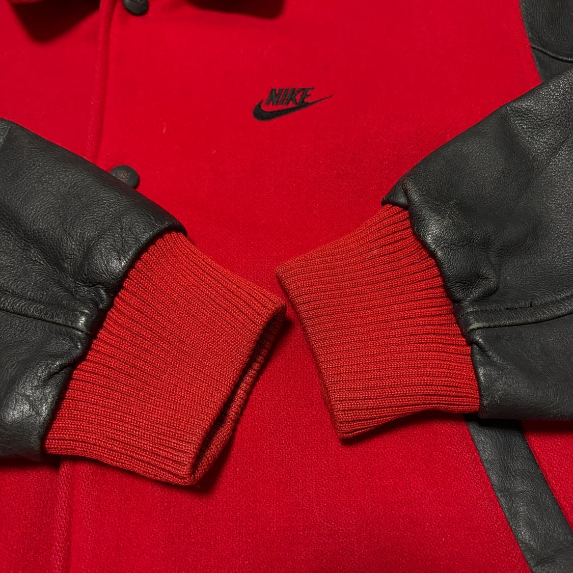 나이키 삼나스포츠 90s 올드스쿨 울 소가죽 바시티 자켓 상품이미지4