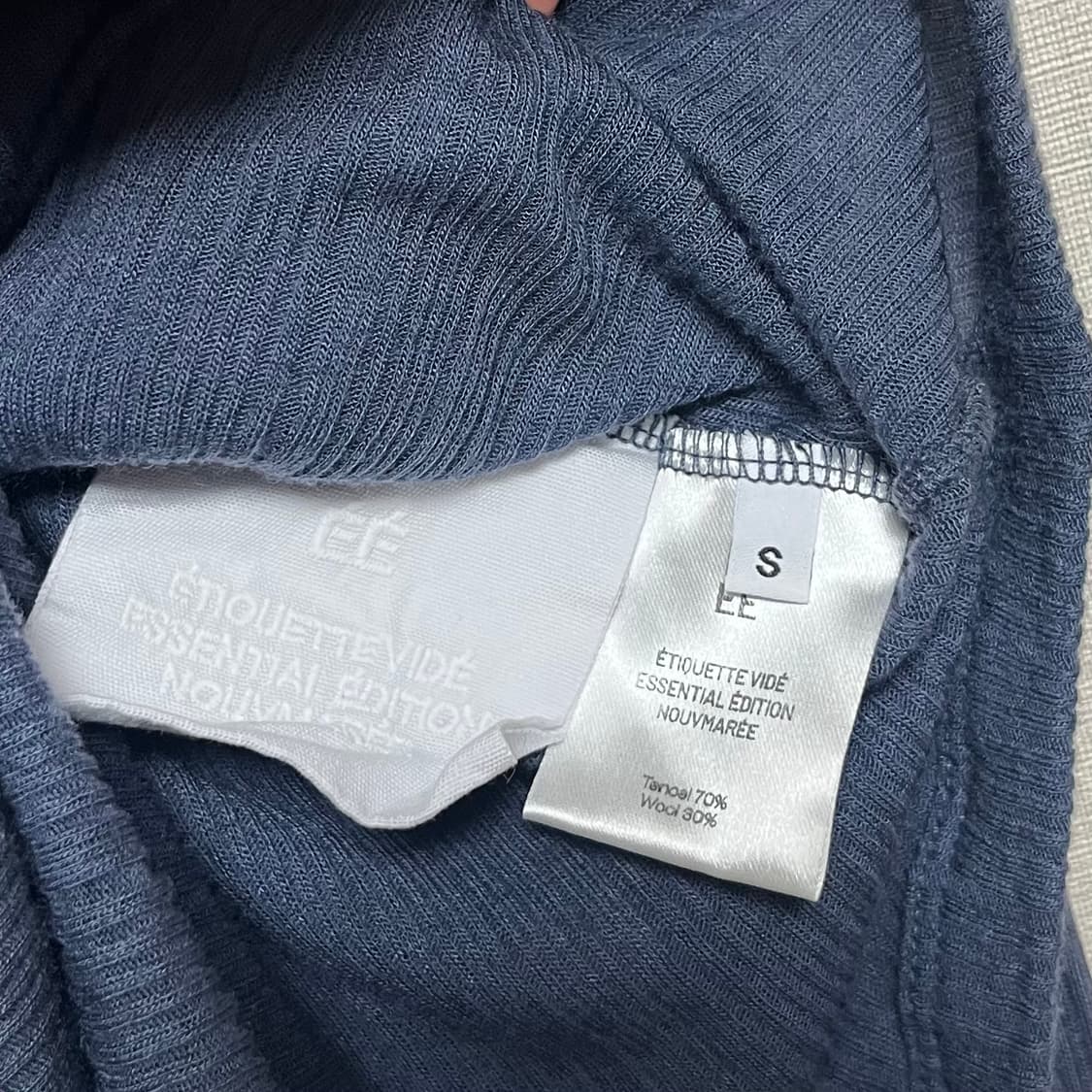 [S] 이이 EE 우먼스 트위스트 티셔츠 상품이미지9