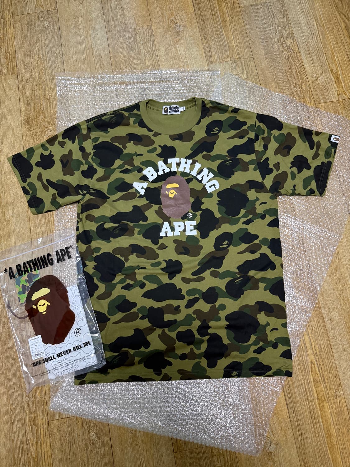 베이프 컬리지 1st 카모 그린 반팔티셔츠 2XL 상품이미지2