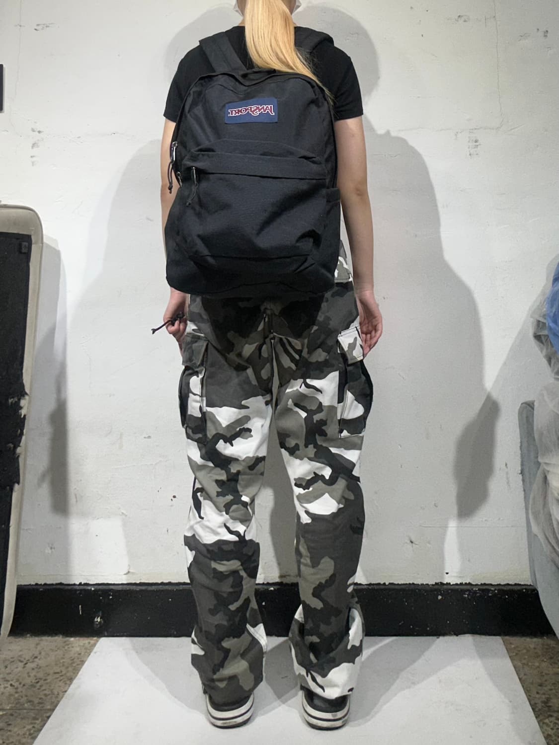 잔스포츠 블랙 백팩 가방  상품이미지3