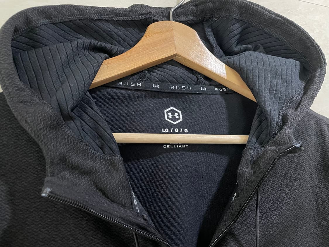 언더아머 / 심리스 집업 후디, 후드집업, 바람막이 / L(100) 상품이미지3