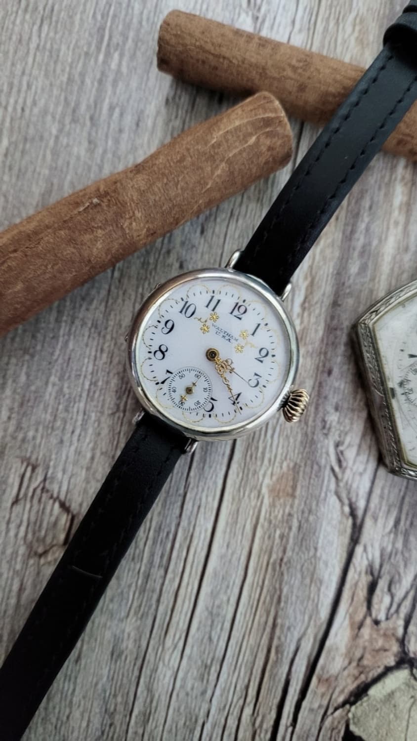[특가상품]정품 월삼 1925년 에나멜 트렌치 수동 시계 상품이미지3
