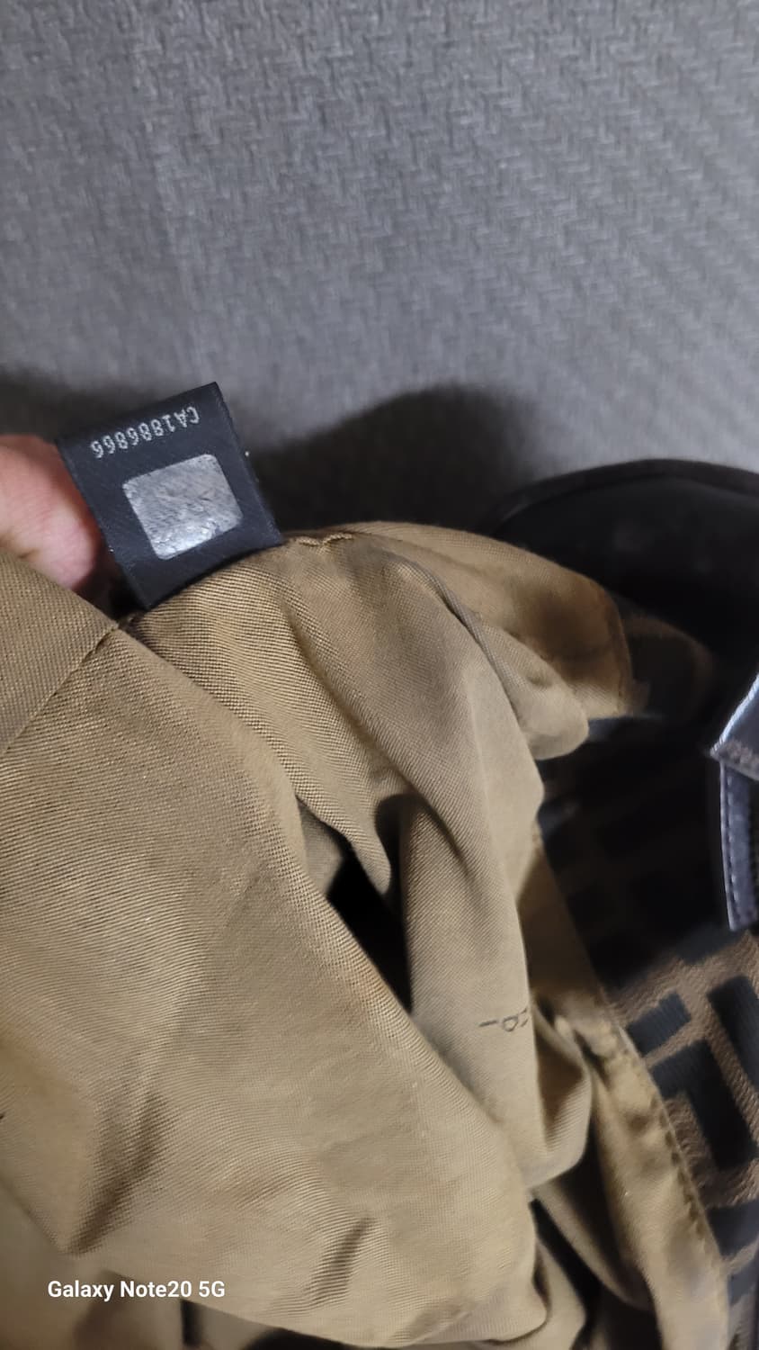 펜디 숄더백 상품이미지8