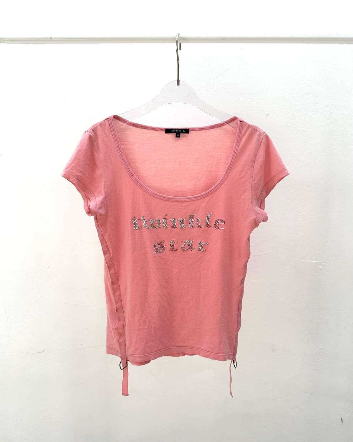 Pink cubic lettering strap short sleeve 상품이미지4