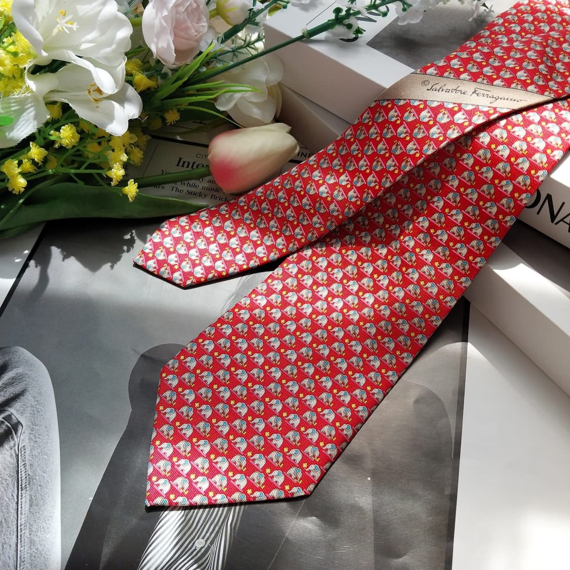 살바토레 페라가모 실크 코끼리 넥타이 8cm A+~A등급 K899
 상품이미지3