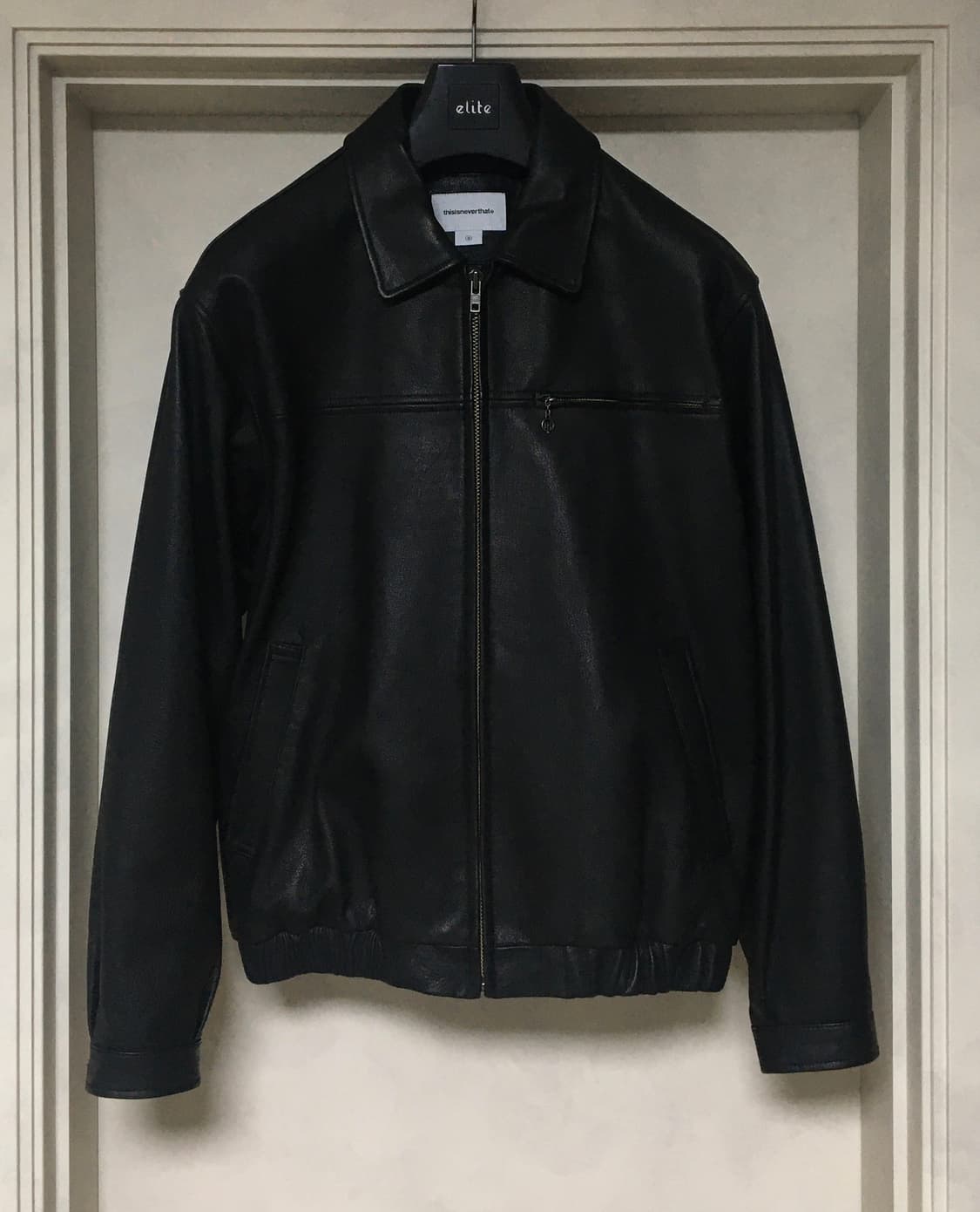 디스이즈네버댓 레더 해링턴 자켓 상품이미지1