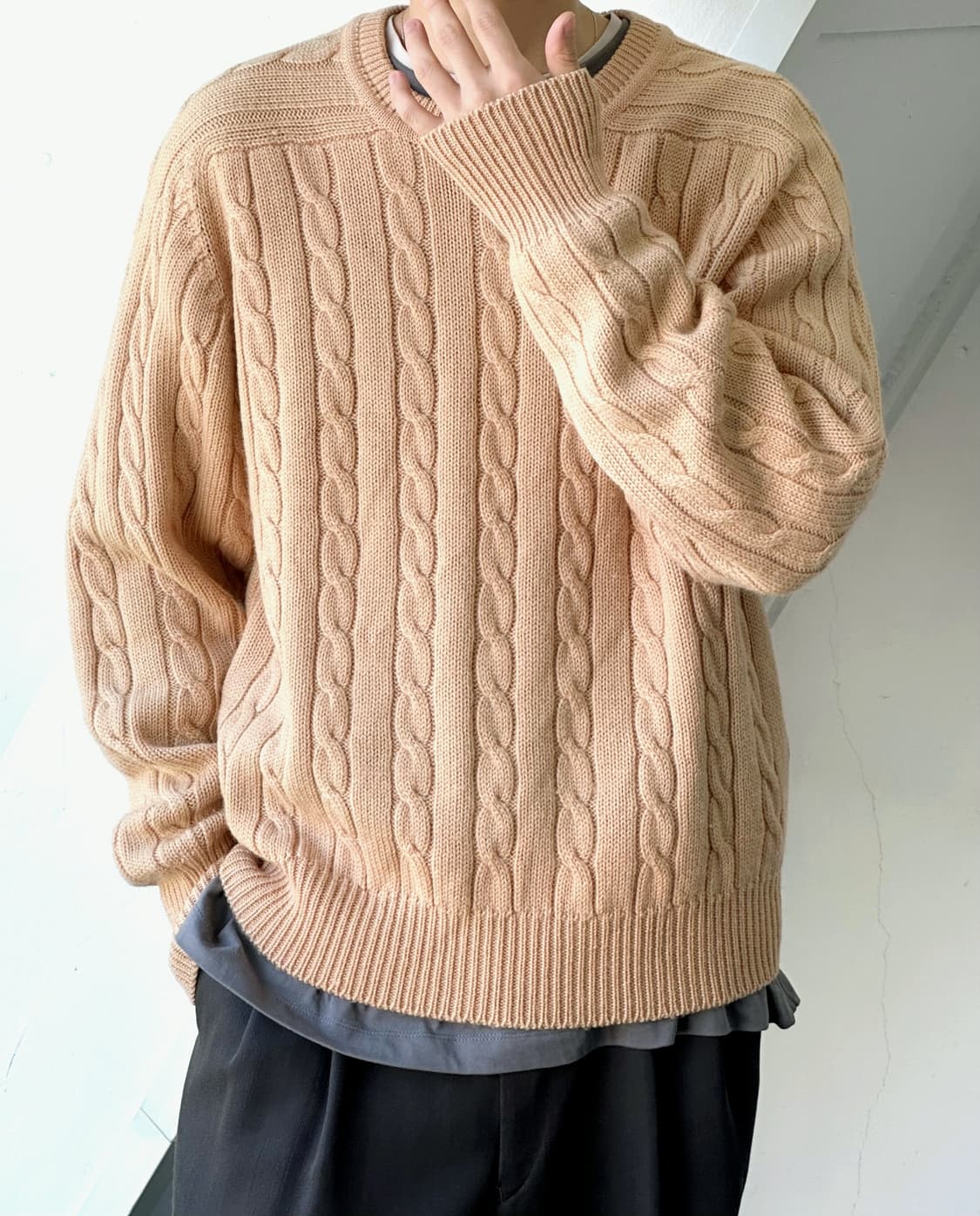 Hand-framed heavy wool cable knit P/O 상품이미지10