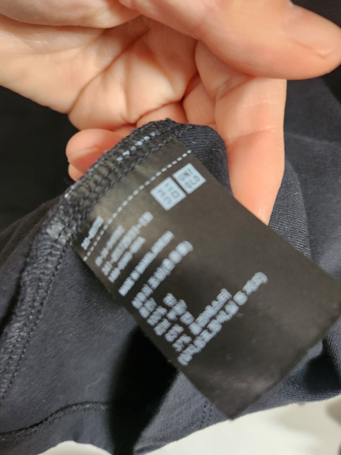 유니클로 블랙 가오리핏 칠부 소매 티셔츠F 상품이미지5