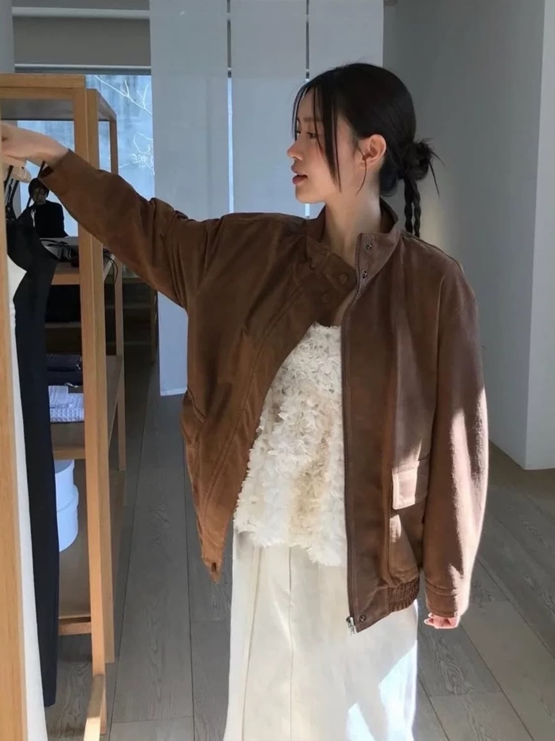 모노하 스웨이드 하이넥 점퍼 상품이미지1