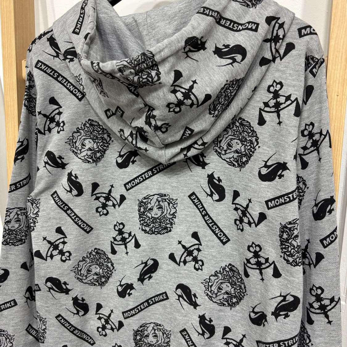 몬스터 스트라이크 후드집업 상품이미지3