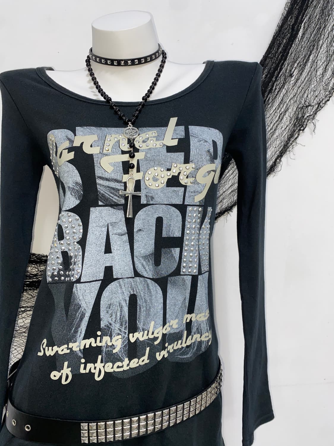 ꒰ঌ 펑투케 큐빅 레터링 롱슬리브 ໒꒱ 상품이미지4