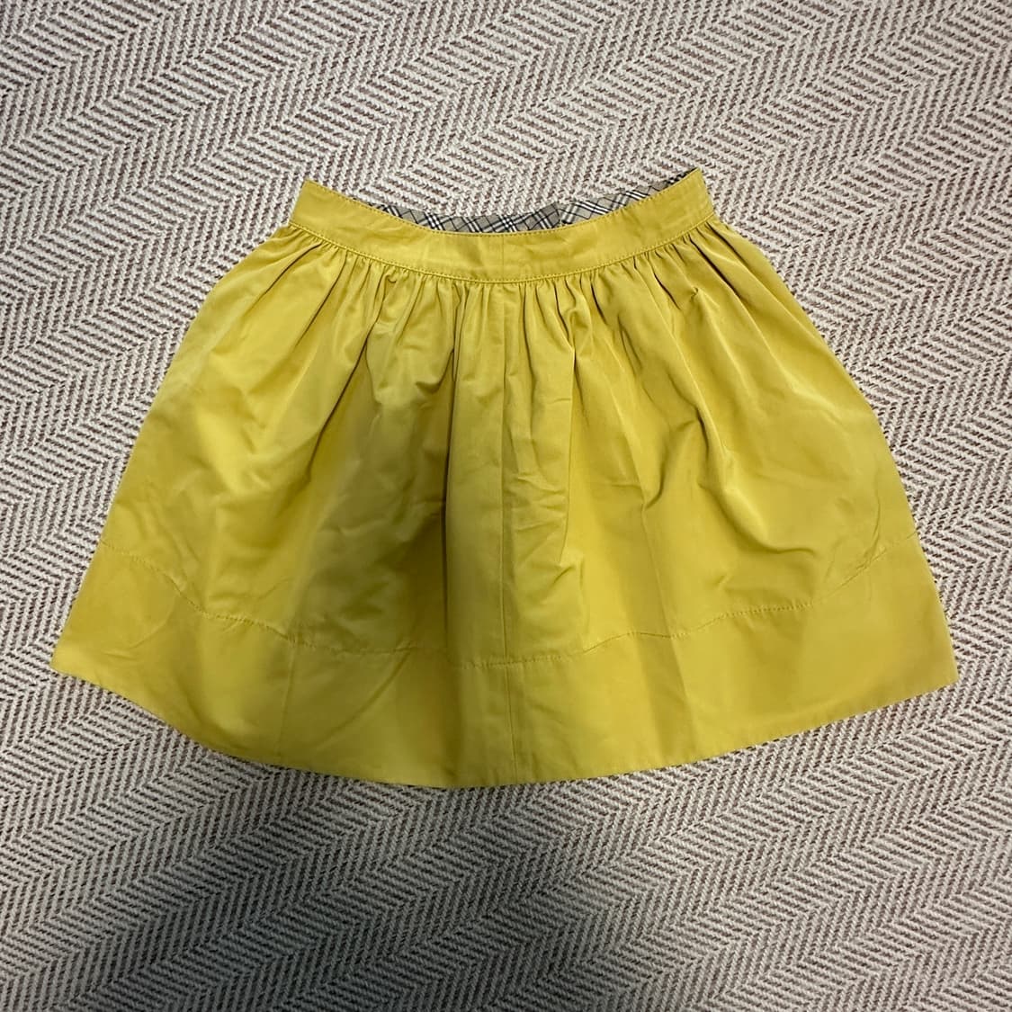 BURBERRY blue label japan made skirt 상품이미지2