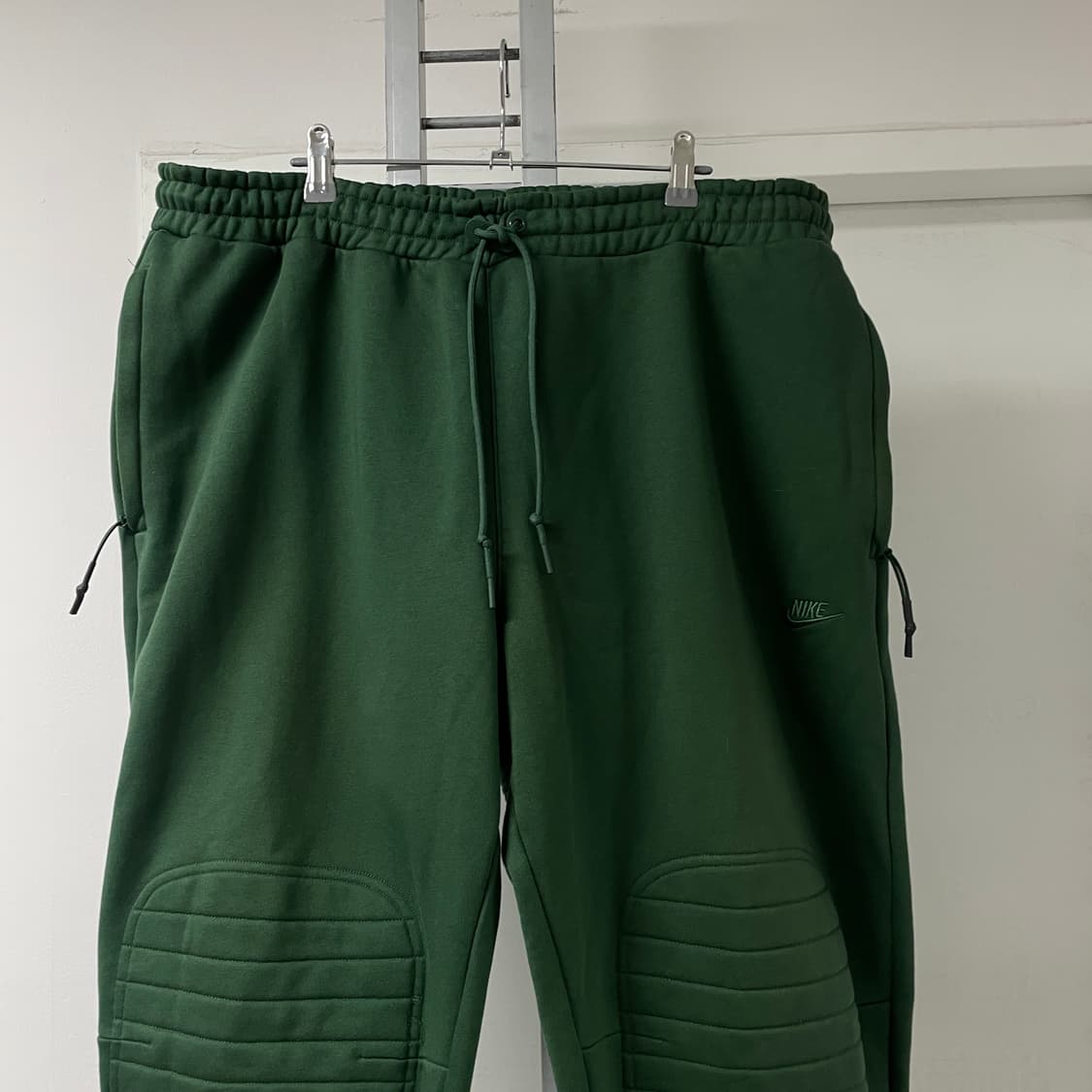 나이키 테크팩 트레이닝 팬츠 XXL 상품이미지2