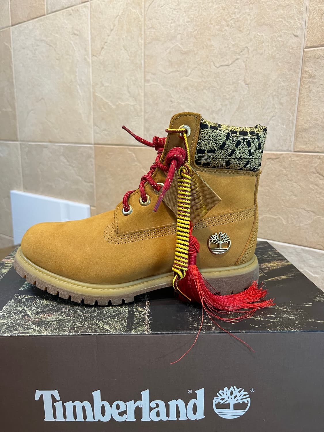 팀버랜드 6인치 프리미엄 워커 cny pack 상품이미지4