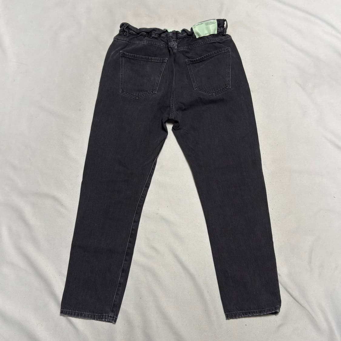 33 오프화이트 개버딘 하이 라이즈 블랙 그레이 워시 팬츠 상품이미지3