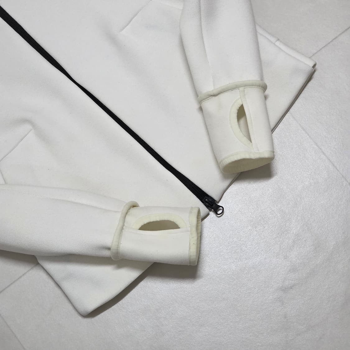 90 여성 아디다스 핑거홀 후드 져지 화이트 상품이미지5