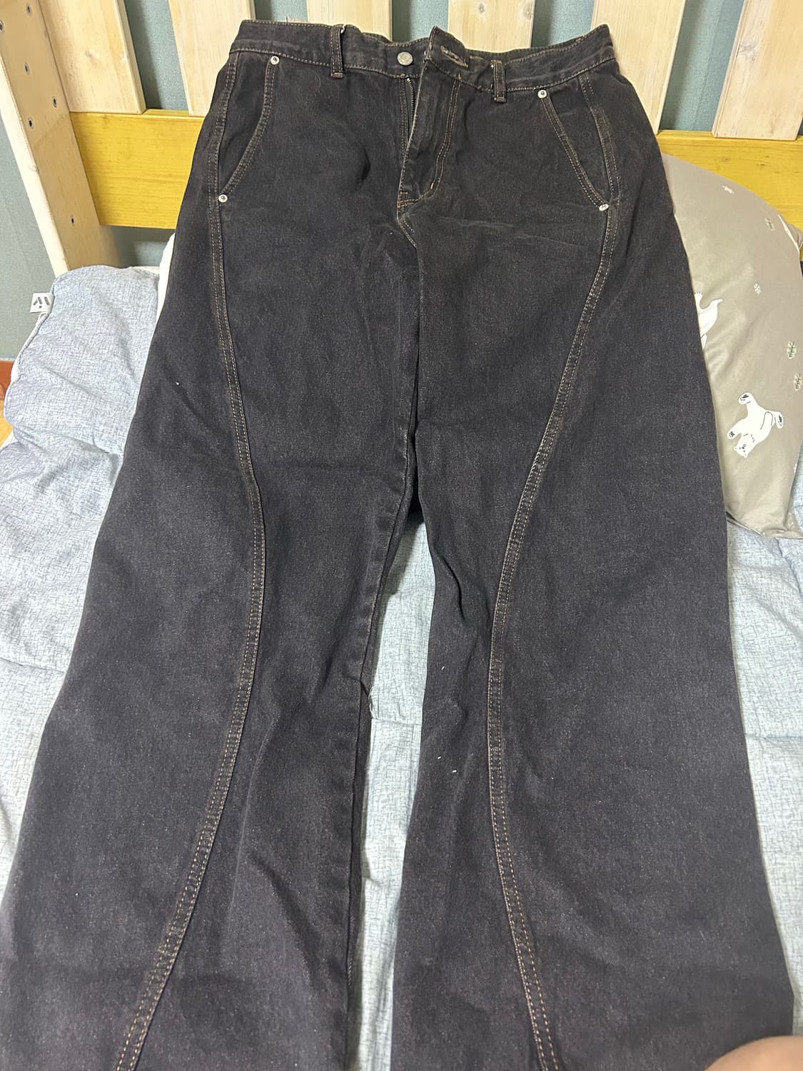 꼼파뇨 흑청 데님 청바지 상품이미지1