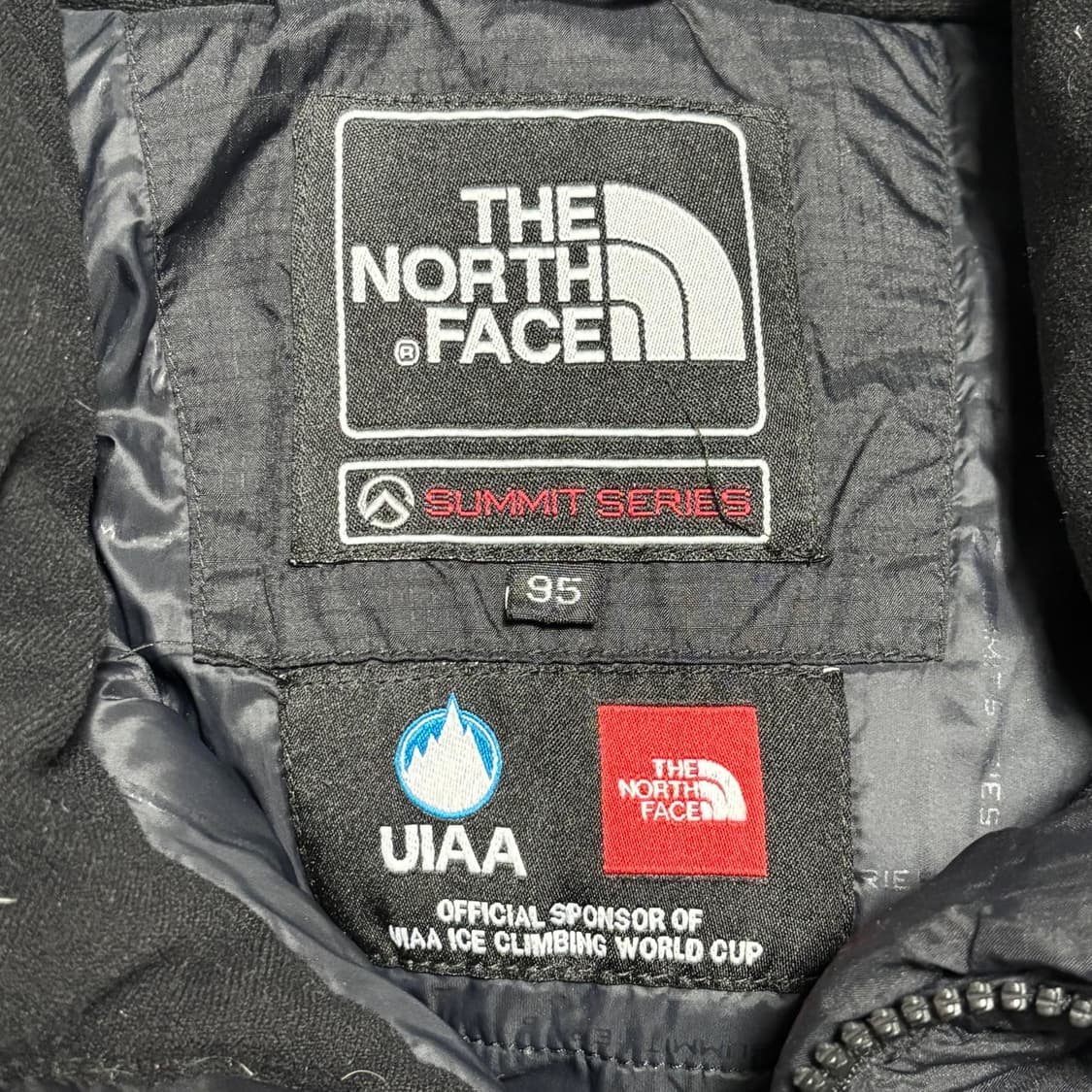 노스페이스 UIAA 히말라야3 고어텍스 패딩 상품이미지4