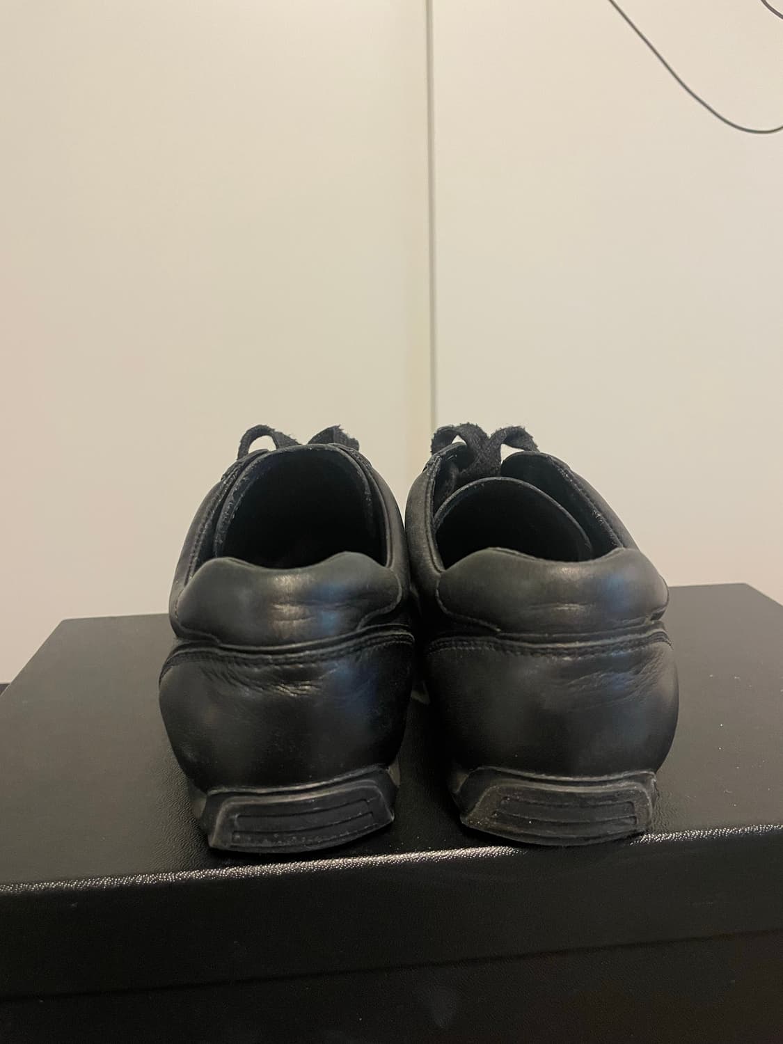 프라다 스포츠 레더 스니커즈 36 상품이미지3