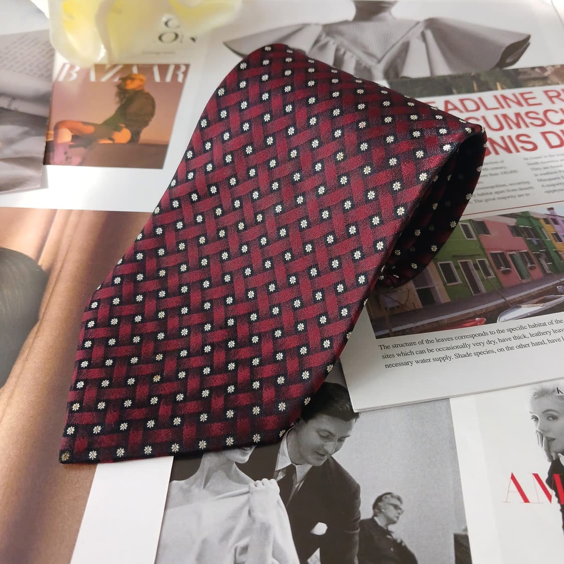 발렌시아가 실크 버건디 다이아 넥타이 9.5cm A~A+등급 A19000 상품이미지2