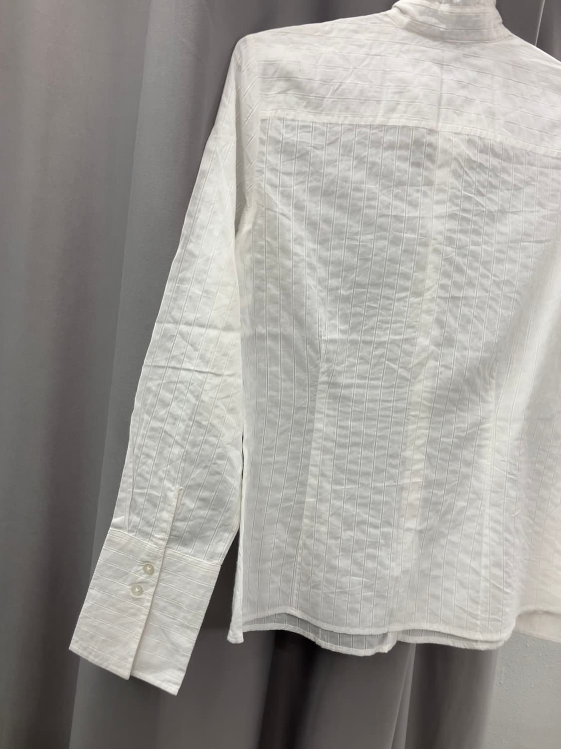 핀턱 러플 카라 셔츠 상품이미지4