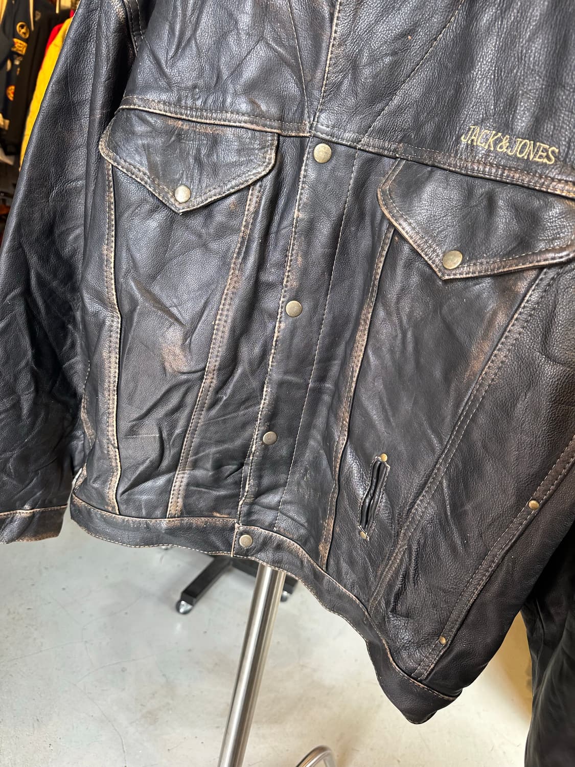 [105]Jack & Jones 헤비 리얼 레더 플라이트 자켓 상품이미지5