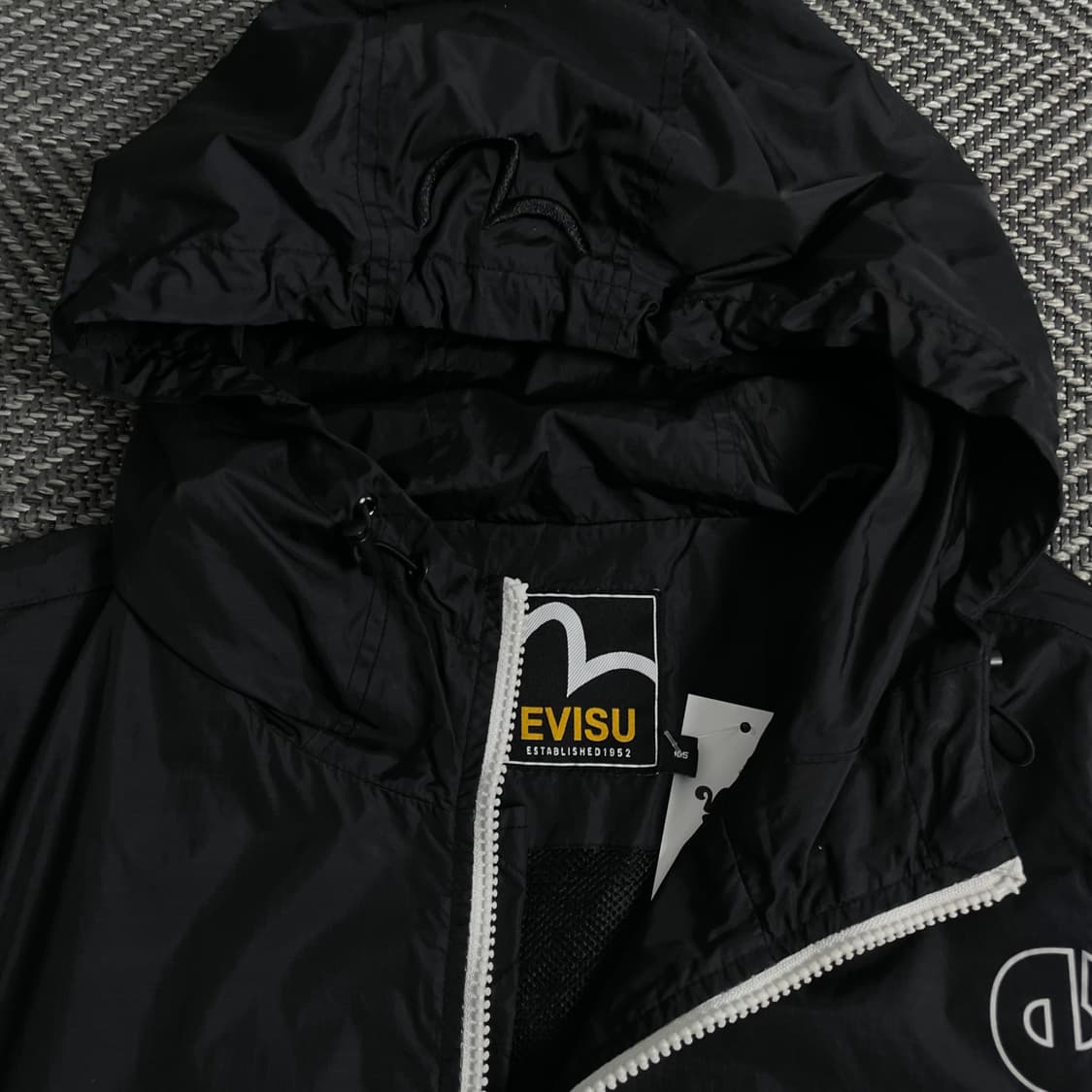 에비수 빅로고 배색 경량 바람막이 자켓o 3911 상품이미지6
