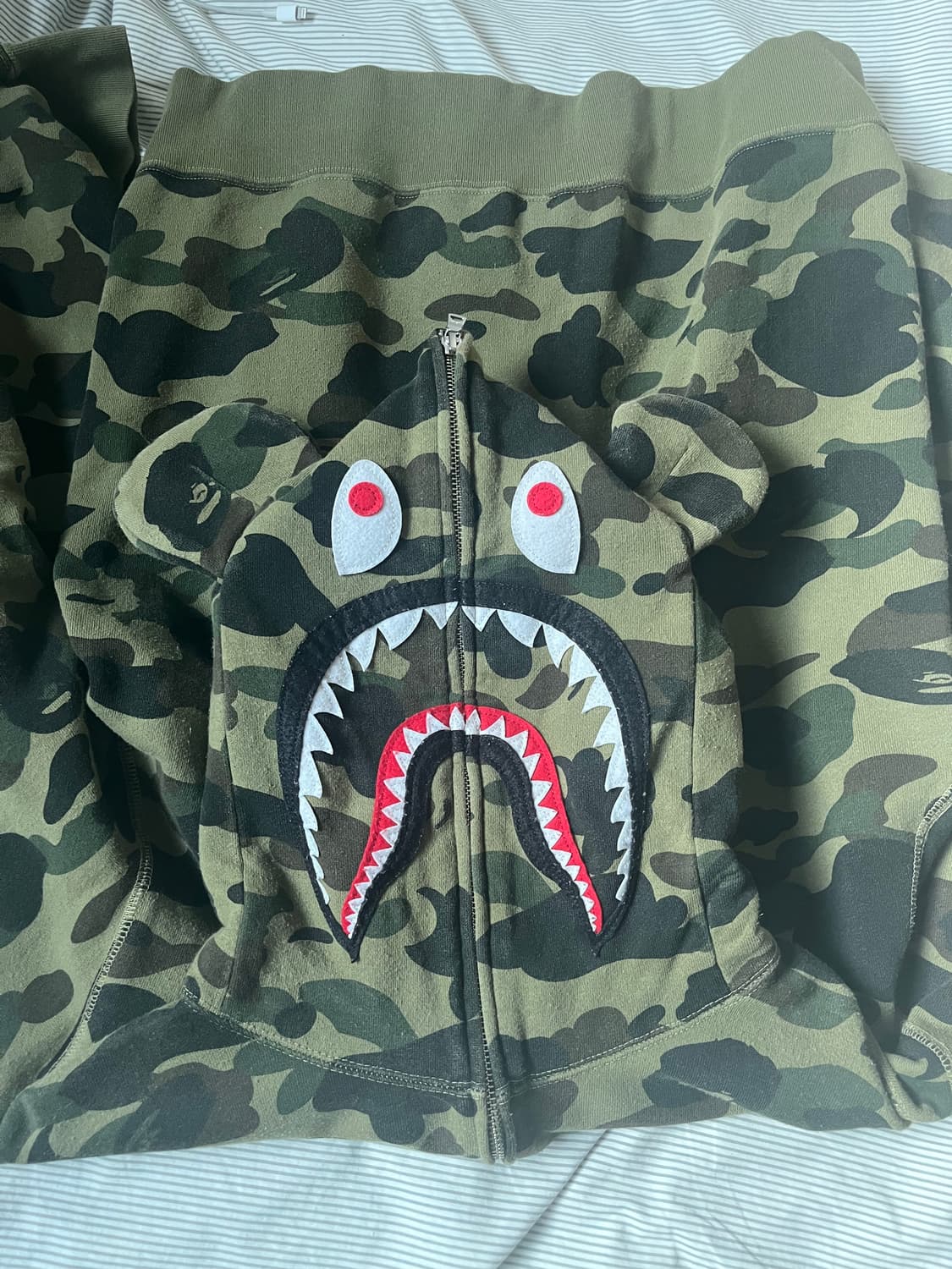 베이프 베어브릭 녹계 XL 상품이미지6