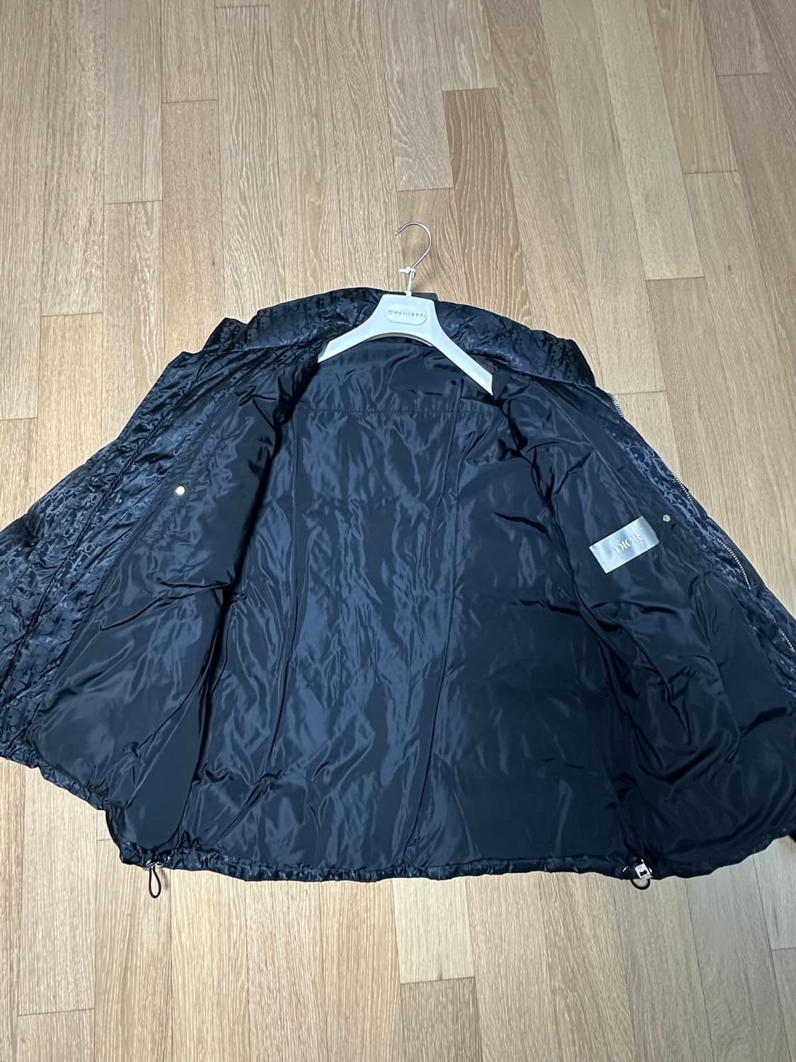 디올 오블리크 네이비 패딩 52사이즈 상품이미지7